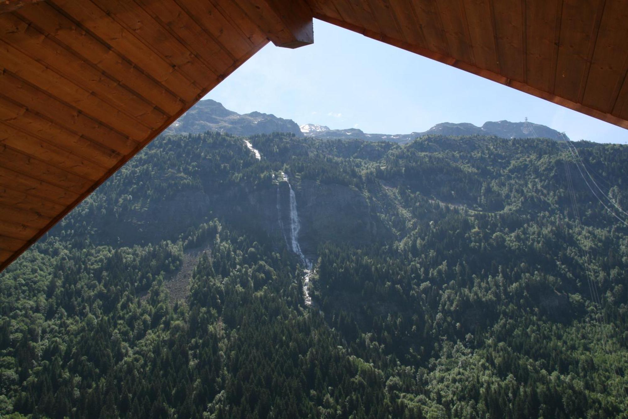 Appartamento Les Balcons De Vaujany Esterno foto